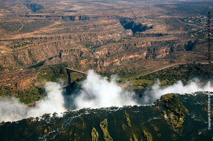 021_LZmS.9088-Victoria-Falls-aerial-Zambia