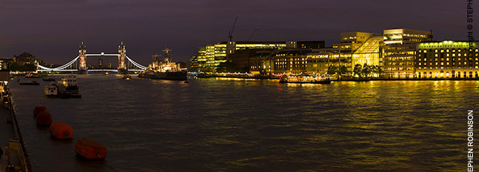 016_TUk.5098102-pan-London-Tower-Bridge-at-Night-panoramic