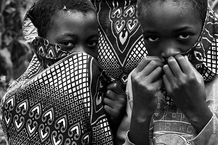 002_PZmS.3761BW-Chibuli-Village-Children-S-Zambia