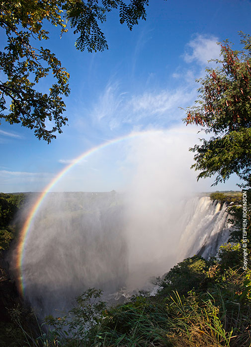 046_LZmS.647376V-Victoria-Falls-&-Rainbow-Zambezi-R-Zambia