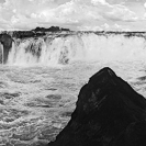 015_LZmW_6870BW-from-SOTL-Ngonye-Falls,-Upper-Zambezi-sfw