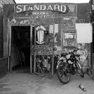 026_CZmA.3118BW-African-Sign-Art-Standard-Mini-Mart