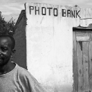 009_CZmA.3070BW-Photo-Kiosk-owner-Zambia