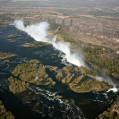 002_LZmS.9051-Victoria-Falls-aerial-Zambezi-R-Zambia