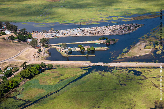 083_TZmW.1352-Mongu-Harbour-aerial-Zambia