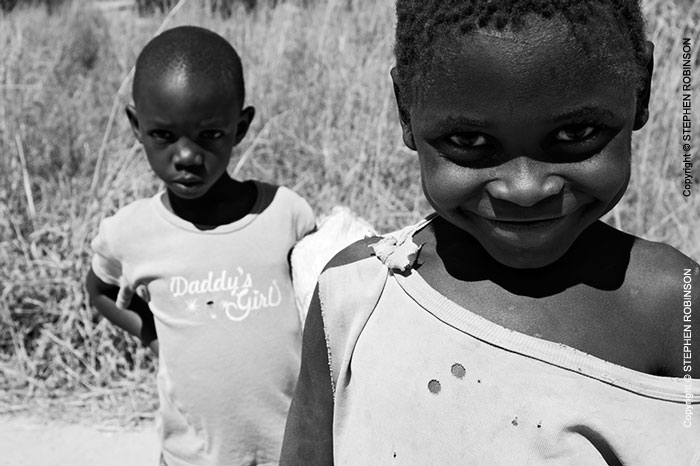 018_PZmN.7824BW-Children-Kawambwa-N-Zambia