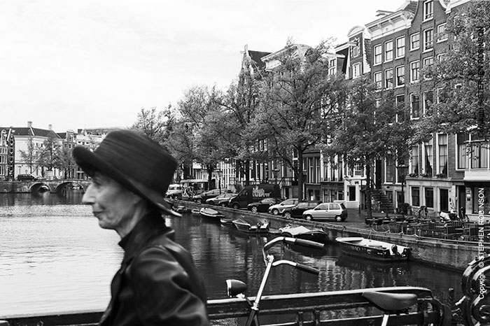 050_UNl.1153BW-Canal-Amsterdam